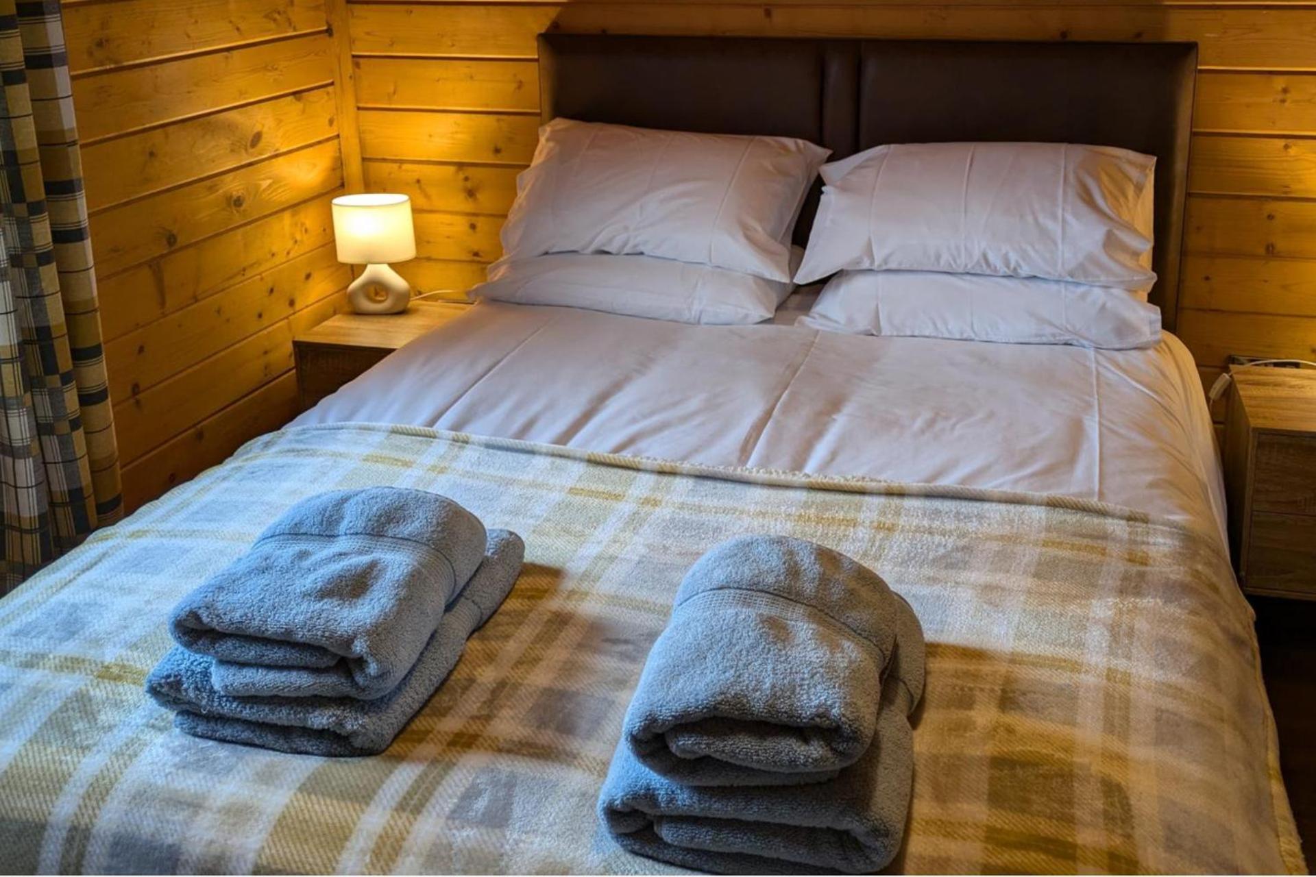 Rustic Lodge Retreat At Riverview Holiday Park Newcastleton Εξωτερικό φωτογραφία